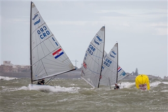 20180317Finn-Europeans-Cadiz-Robert-Deaves-045A2102